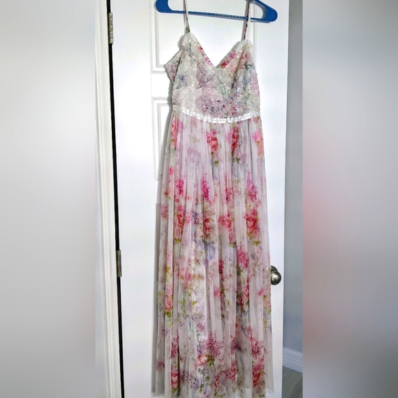 Needle & Thread Dresses & Skirts - Needle & Thread Floral Dress